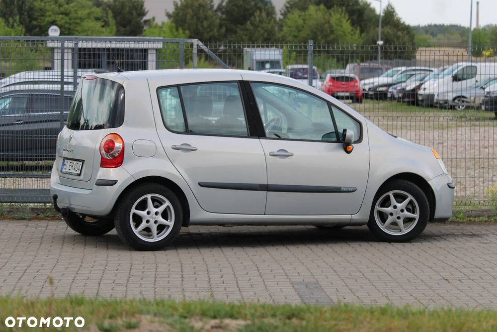 Renault Modus - 9