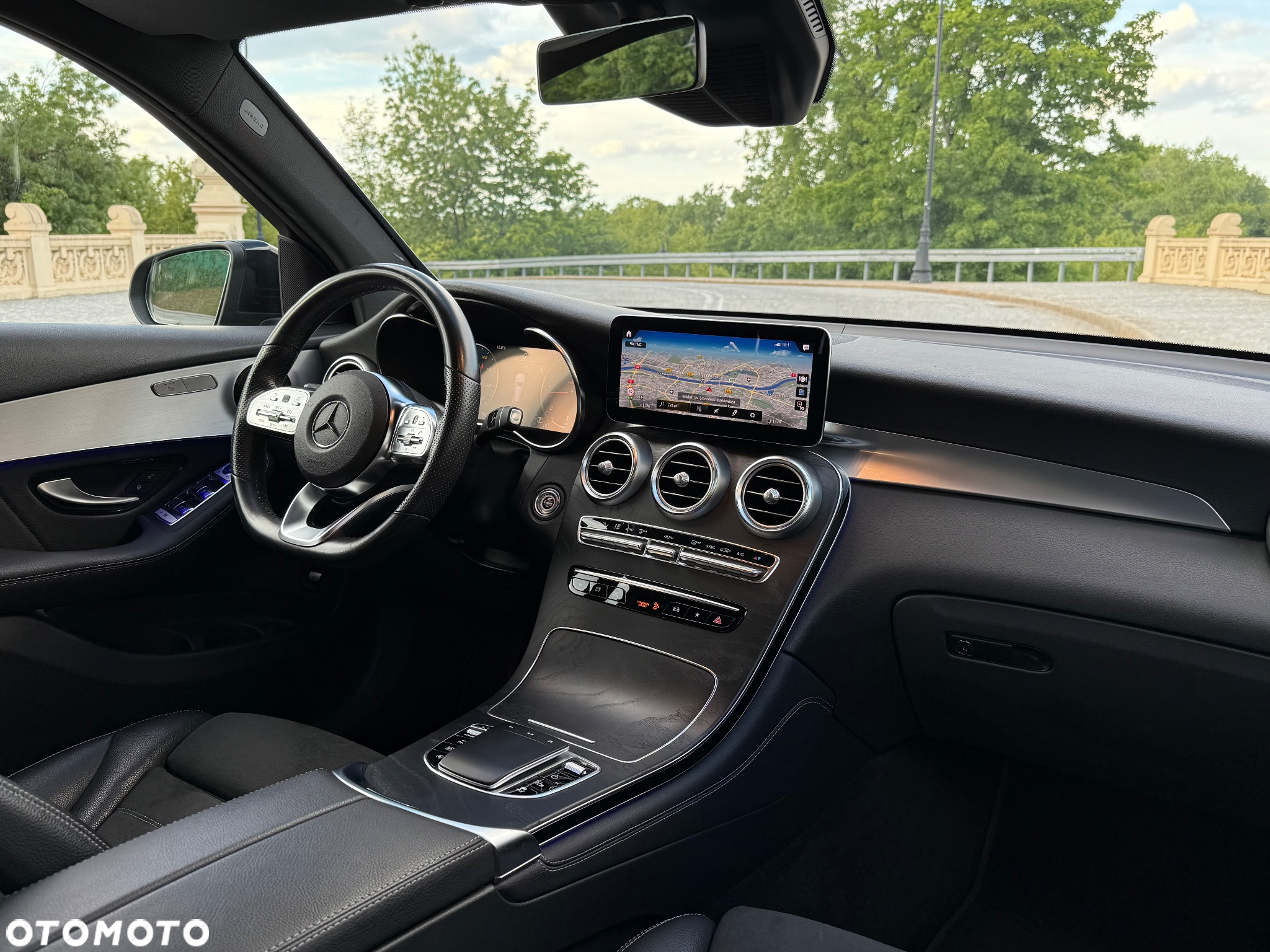 Mercedes-Benz GLC 220 d 4Matic 9G-TRONIC AMG Line - 14