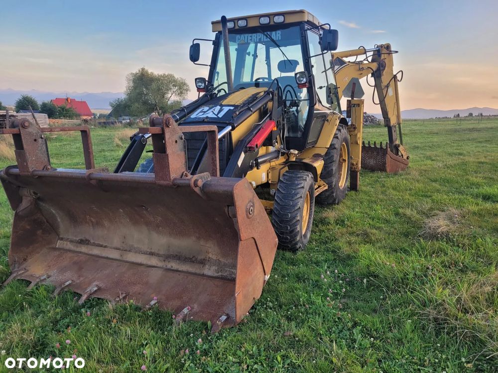 Caterpillar 428D - 3