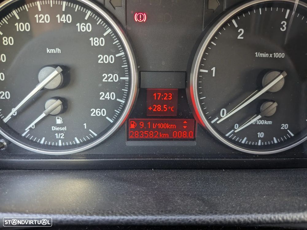 BMW 320 d DPF Edition Fleet Sport - 12