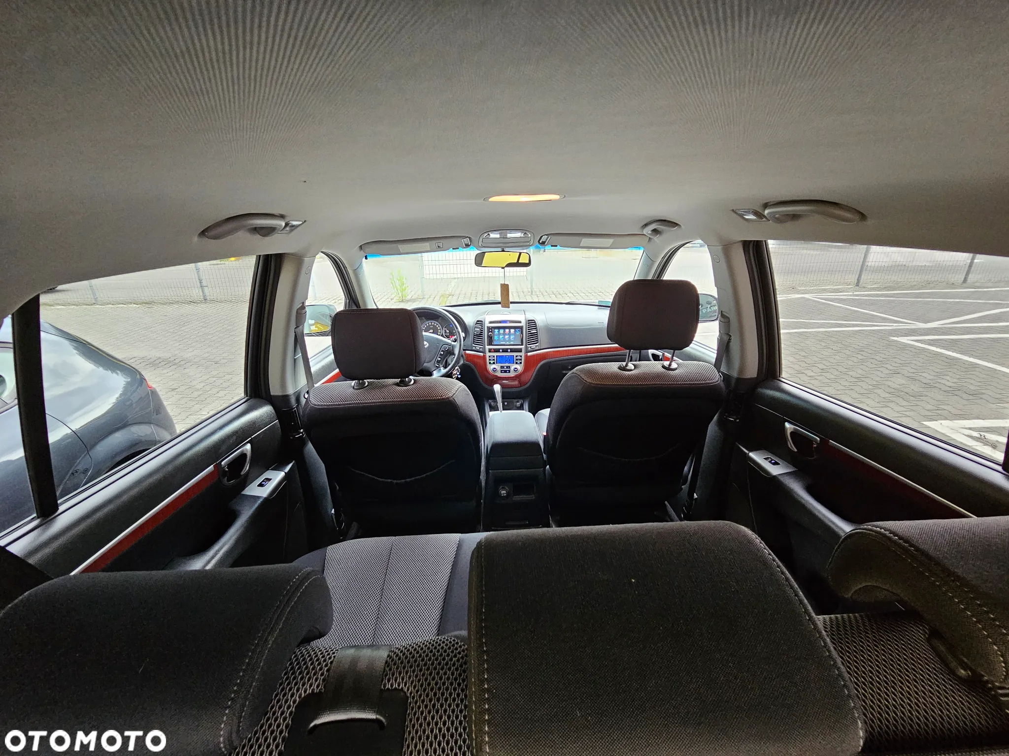 Hyundai Santa Fe - 20