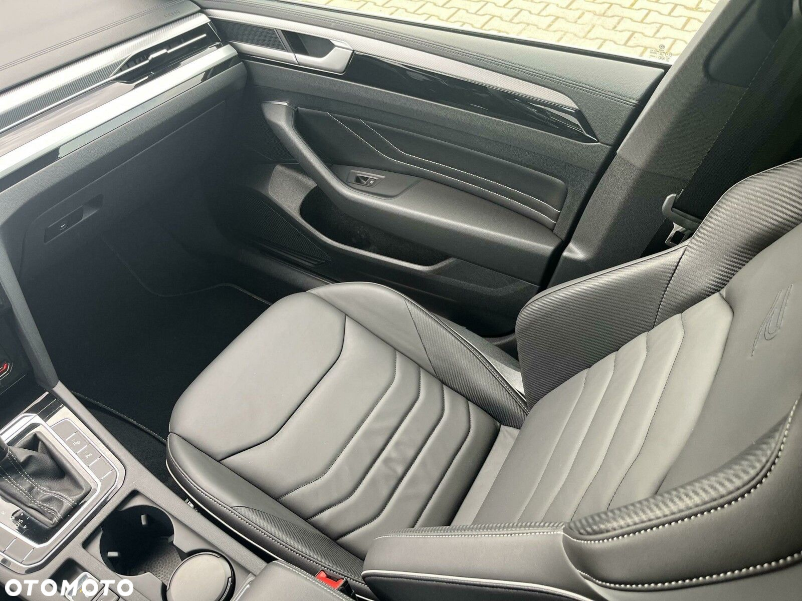 Volkswagen Arteon 2.0 TSI R-Line DSG - 22