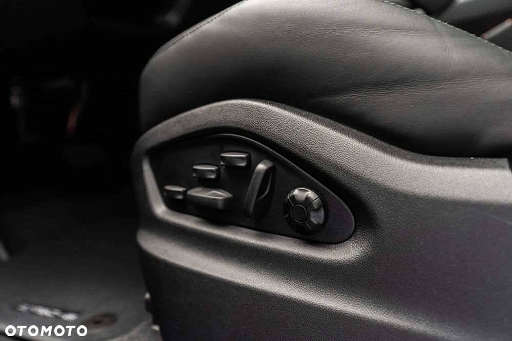 Porsche Cayenne ver-s - 26