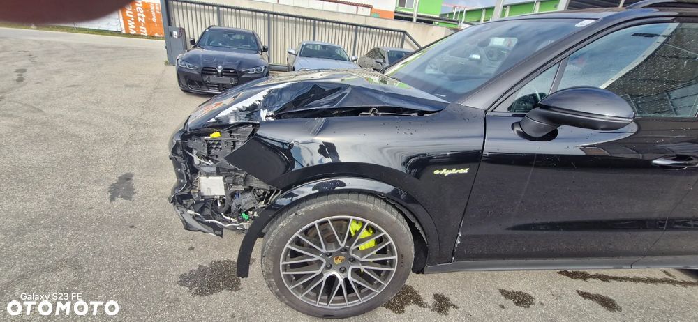 Porsche Cayenne E-Hybrid - 19