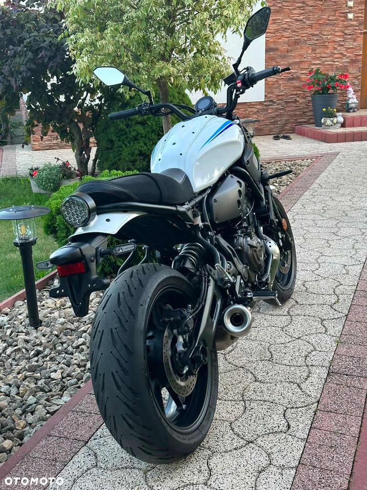Yamaha XSR - 10