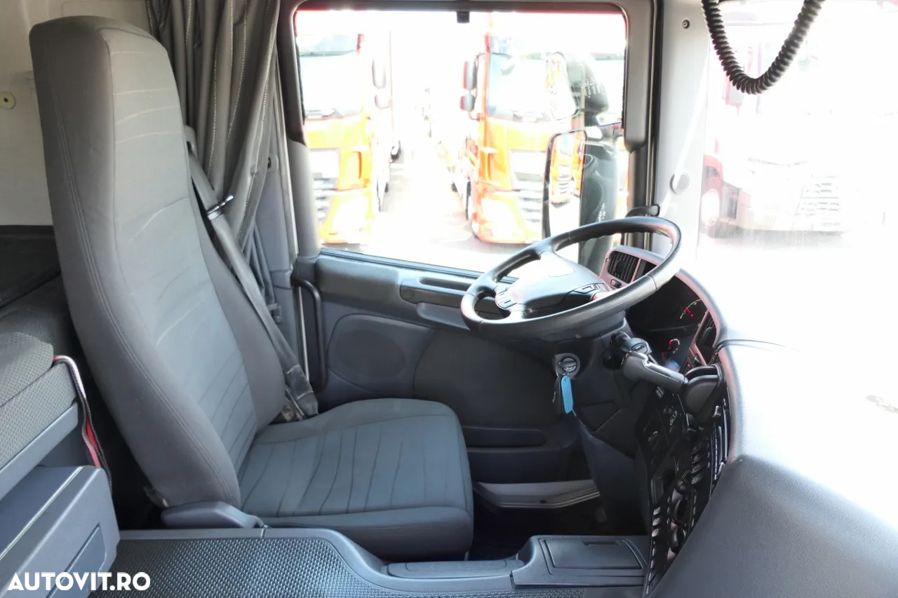 Scania P 250 / Bufeta / Noptiera - lungime: 8,10 m / 2016 / EURO 6 / - 30