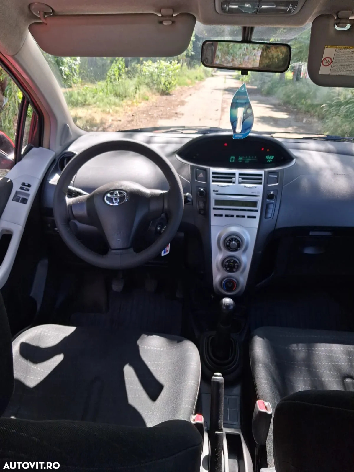 Toyota Yaris 1.4 D-4D - 7