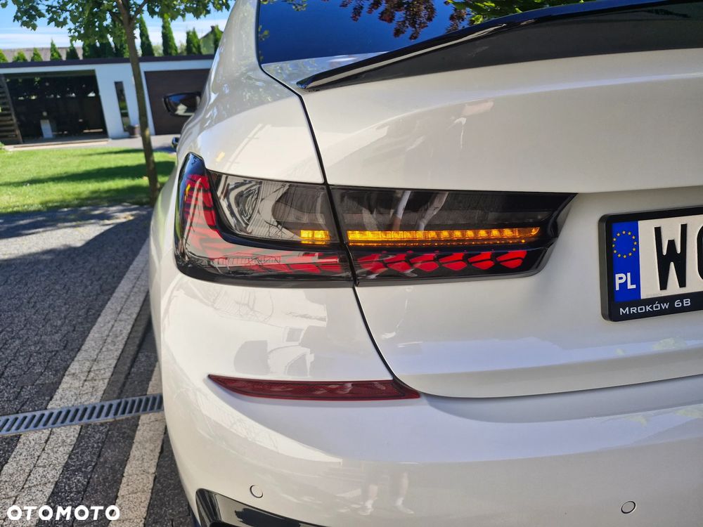 BMW Seria 3 330i M Sport sport - 37