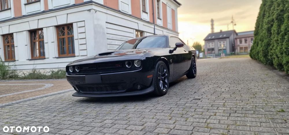 Dodge Challenger 6.4 Scat Pack - 5