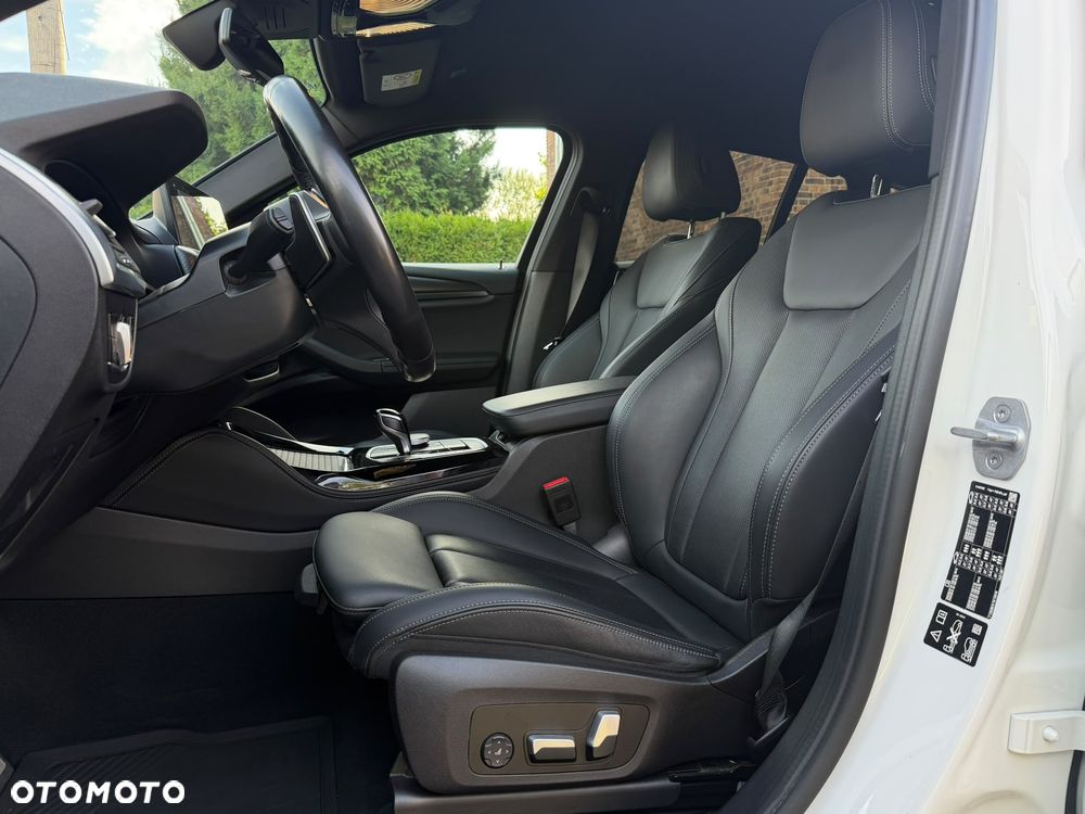BMW X4 xDrive20i mHEV sport - 17