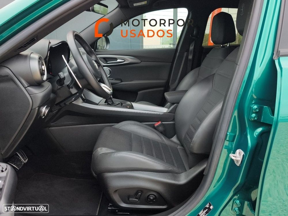 Alfa Romeo Tonale 1.5 Hybrid Edizione Speciale - 9