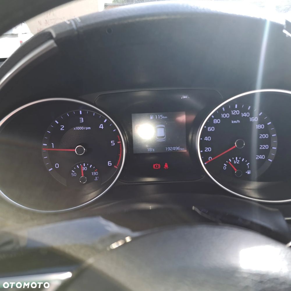 Kia Ceed 1.6 CRDi SCR M - 27