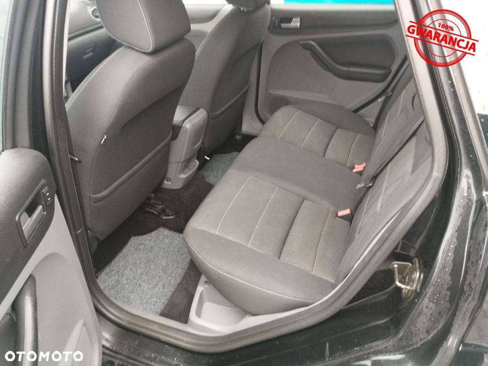 Ford Focus - 8