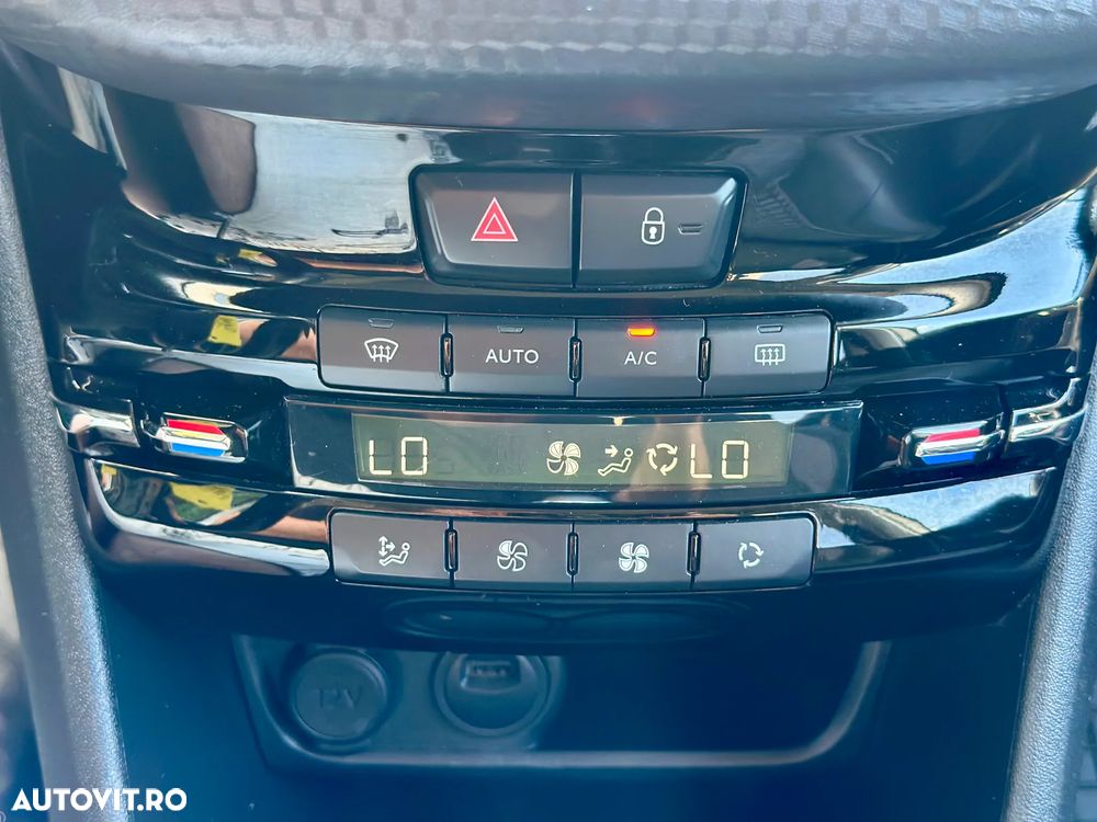 Peugeot 2008 - 20