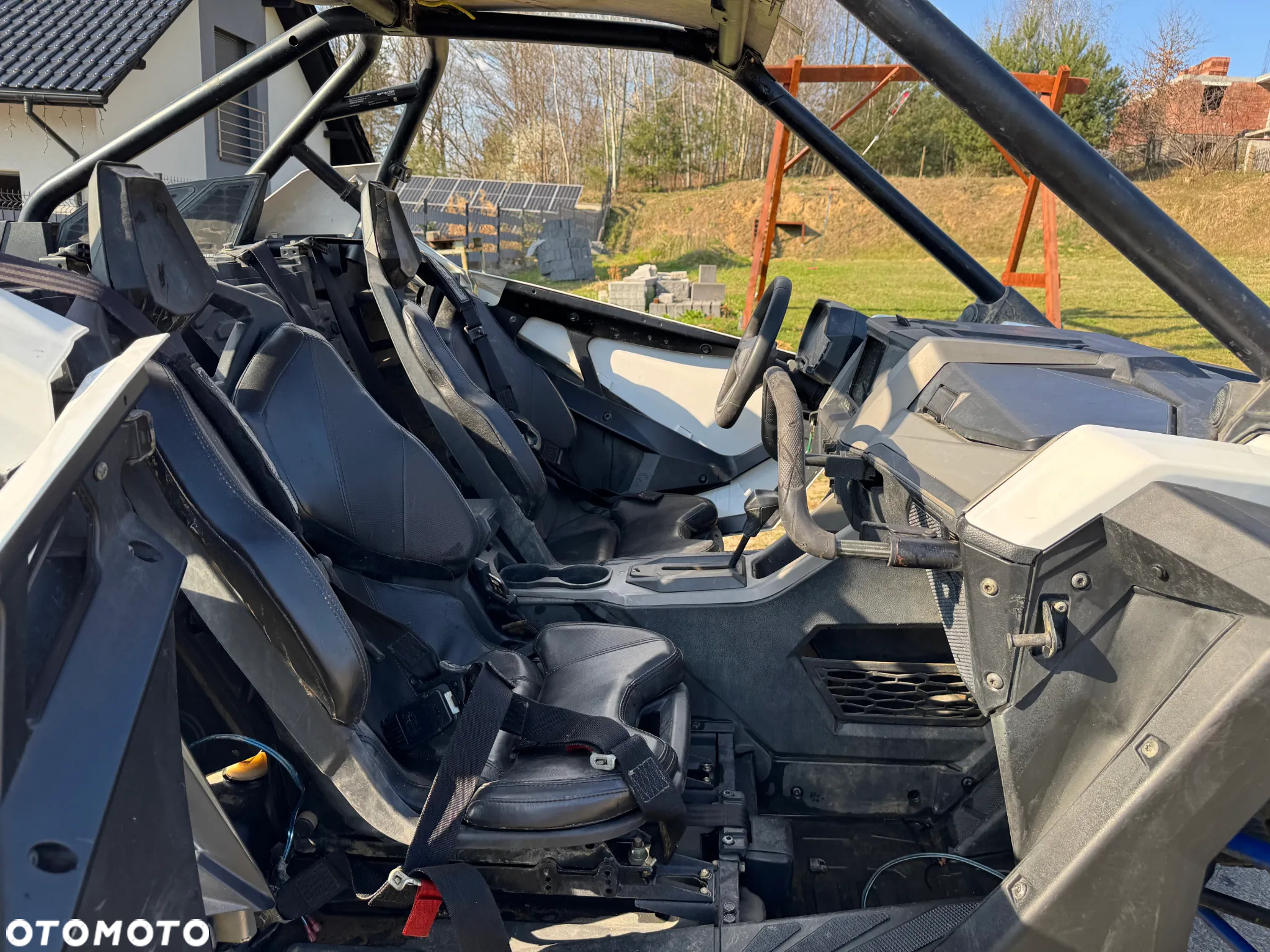 Polaris RZR - 17