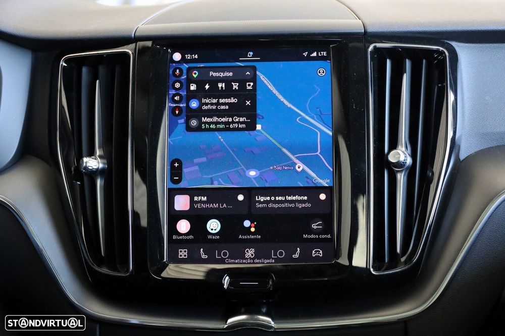 Volvo XC 60 2.0 T6 PHEV Core AWD - 29