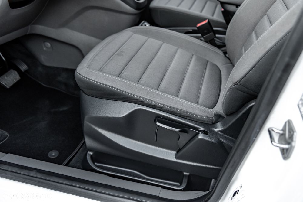 Ford Tourneo Connect 1.5 TDCi Trend PowerShift - 17