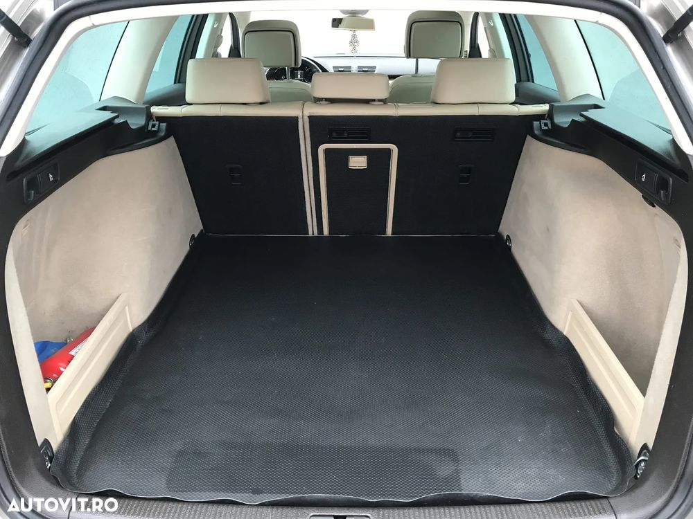 Volkswagen Passat 2.0 Blue TDI DSG SCR Highline - 36