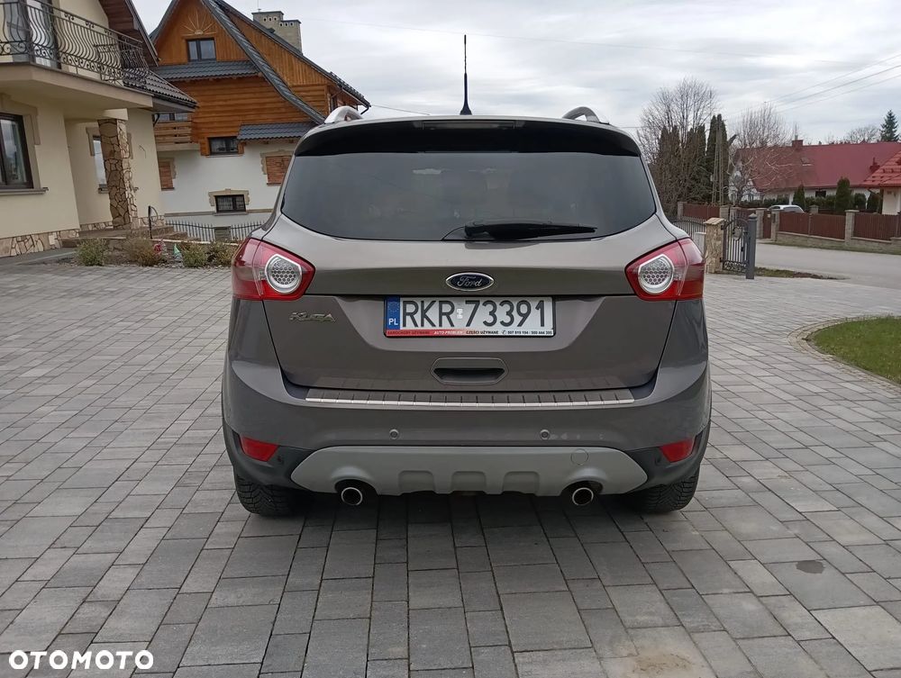 Ford Kuga - 3
