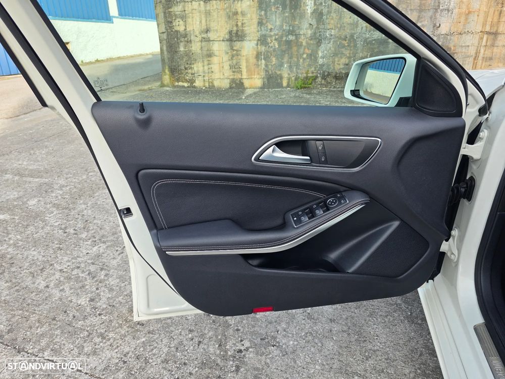 Mercedes-Benz A 220 CDI BE Urban Aut.113g - 24