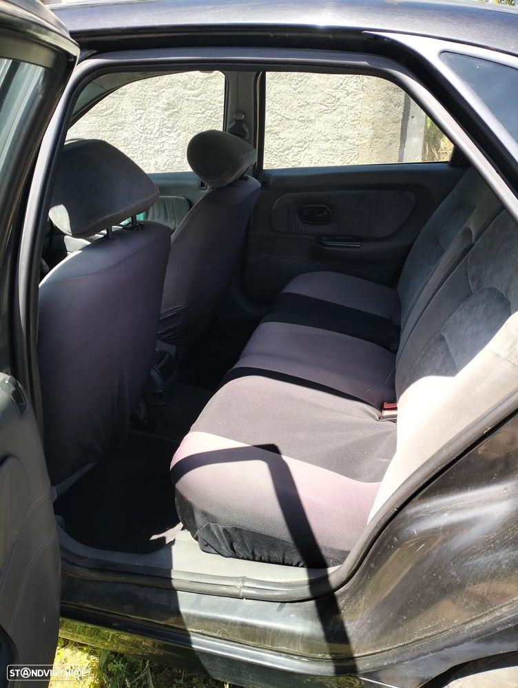 Renault Laguna ver-2-2-dt-rt - 3