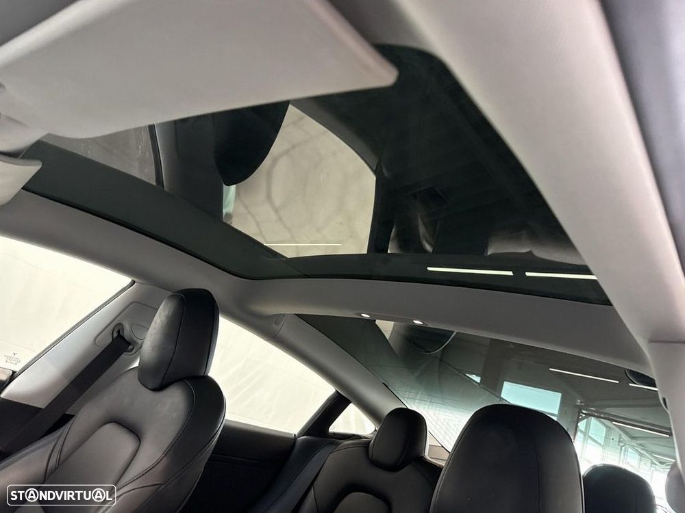 Tesla Model 3 Long-Range Dual Motor AWD - 6