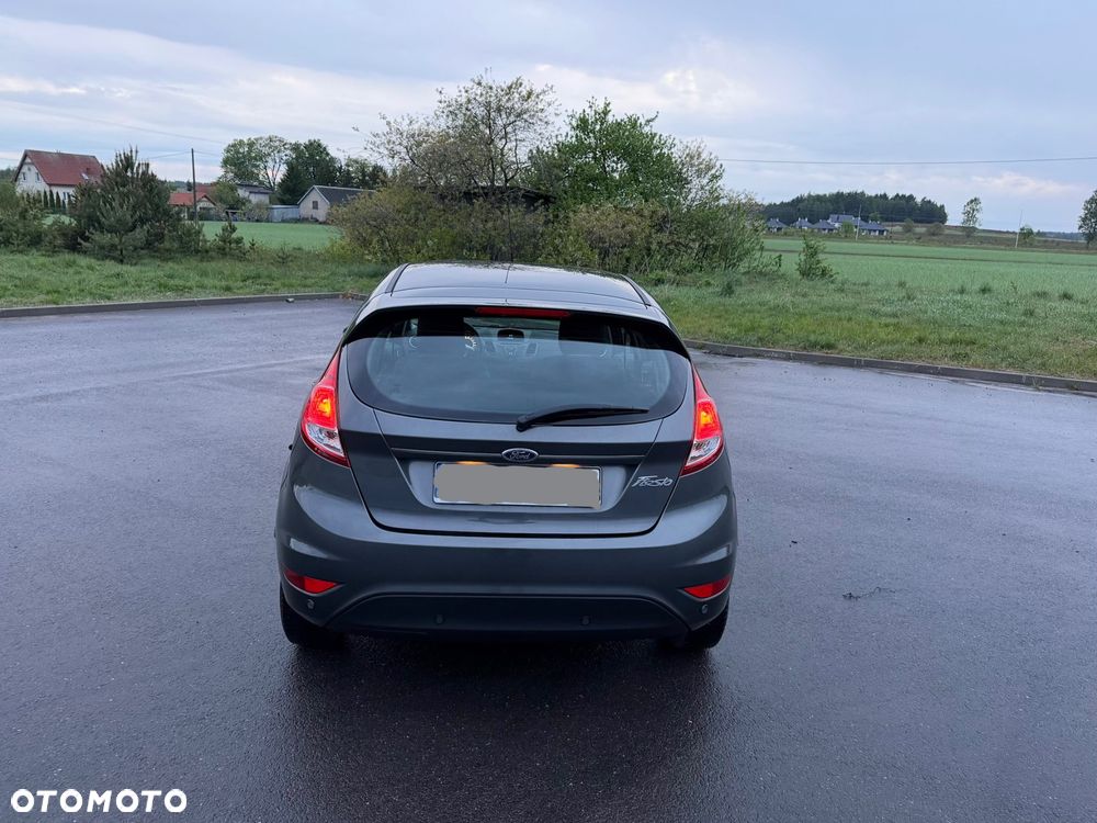 Ford Fiesta - 16