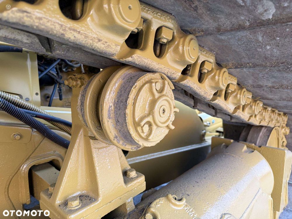 Caterpillar D4H LGP - 12