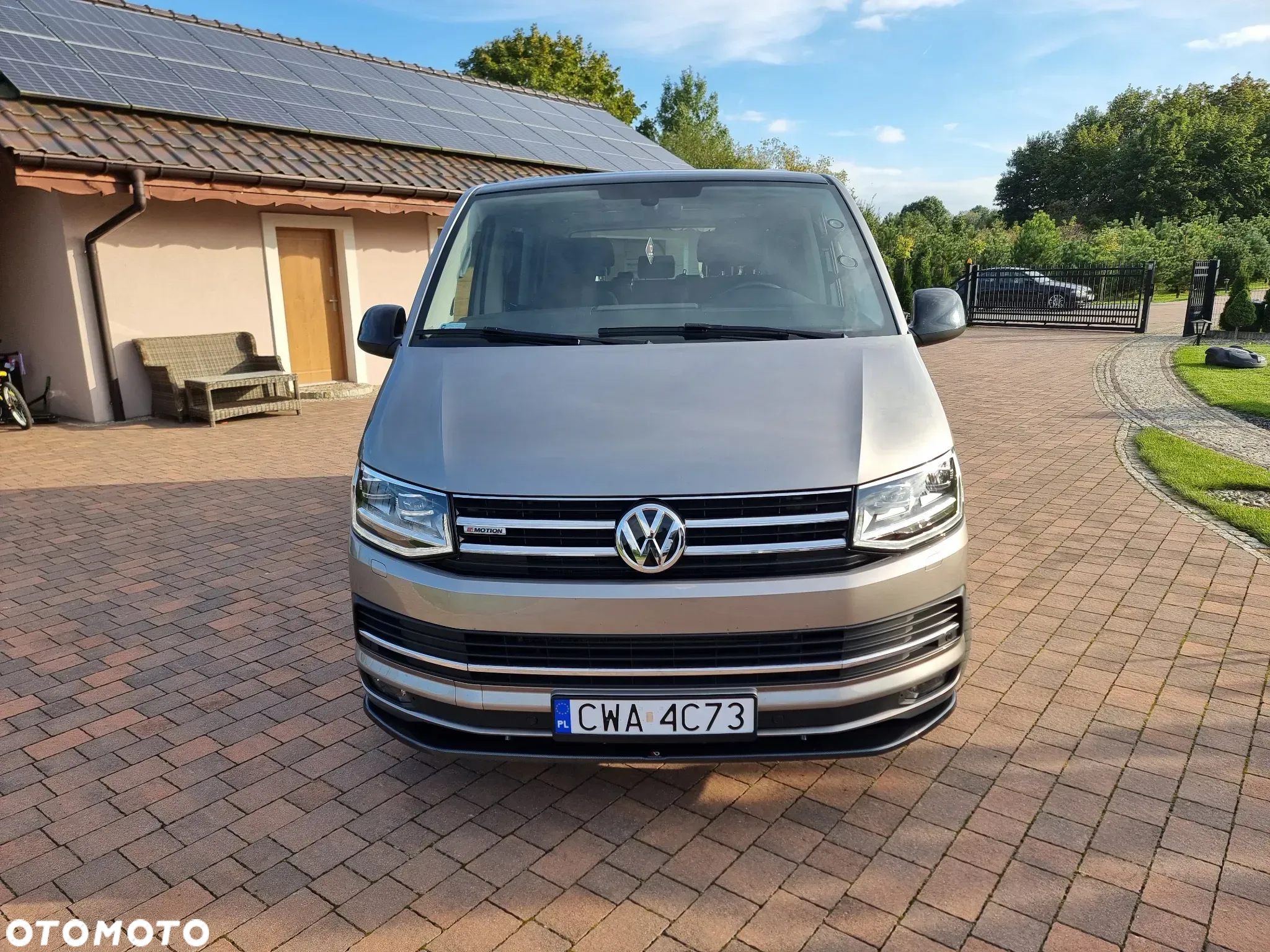 Volkswagen Multivan BiTDI L1 LIFE 4Motion - 2