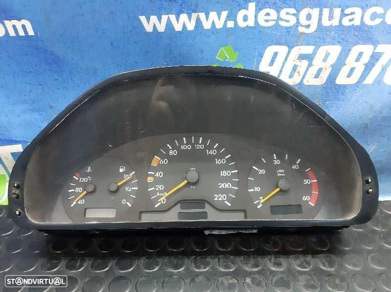 QUADRANTE MERCEDES-BENZ CLASE C BM 202 BERLINA - 1