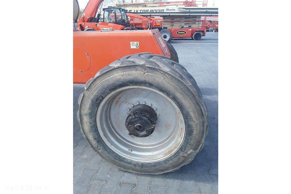 JLG 1200 SJP - 16