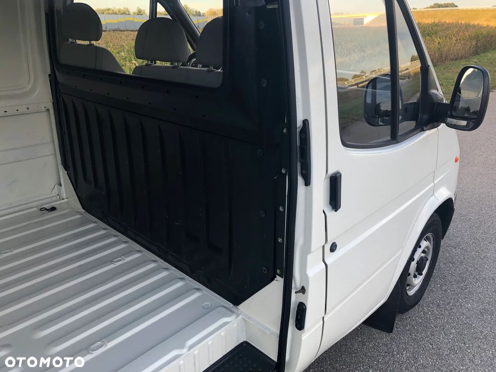 Ford Transit Standard - 25