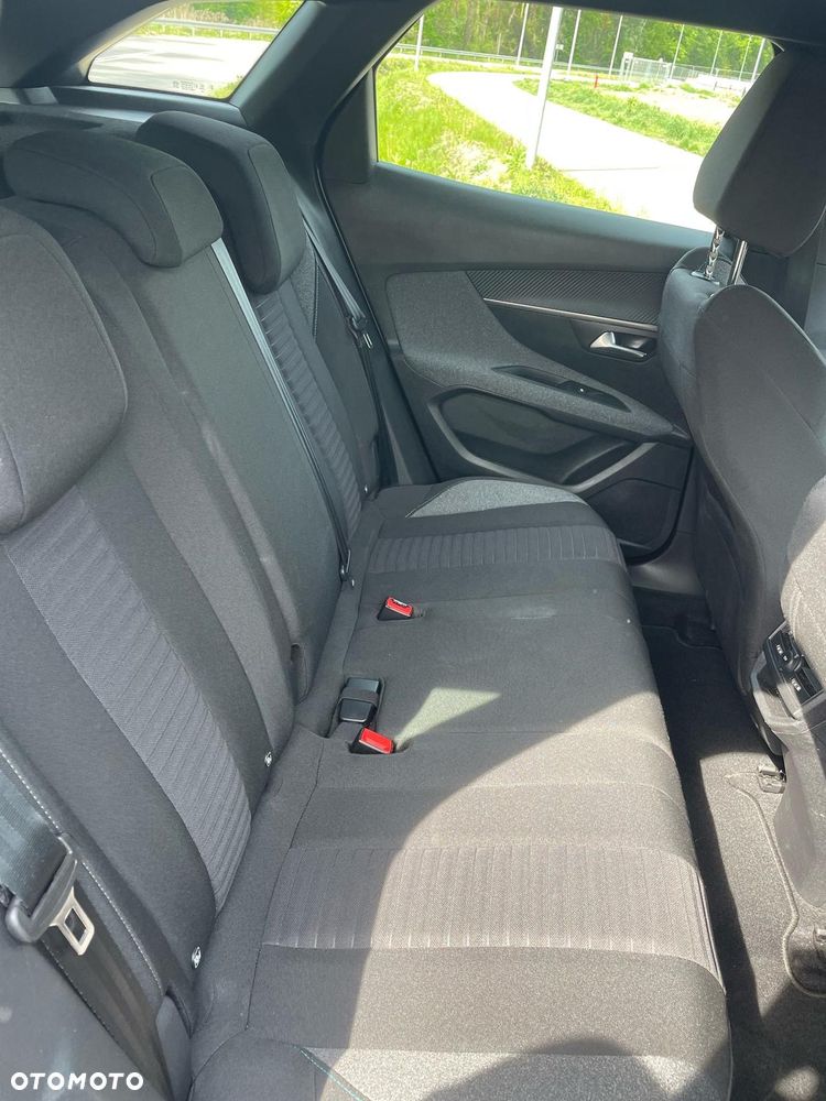 Peugeot 3008 PureTech 130 Stop & Start GPF EAT8 Active Business-Paket - 9