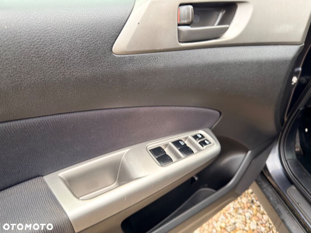 Subaru Forester 2.0D VR 000 Euro5 - 18