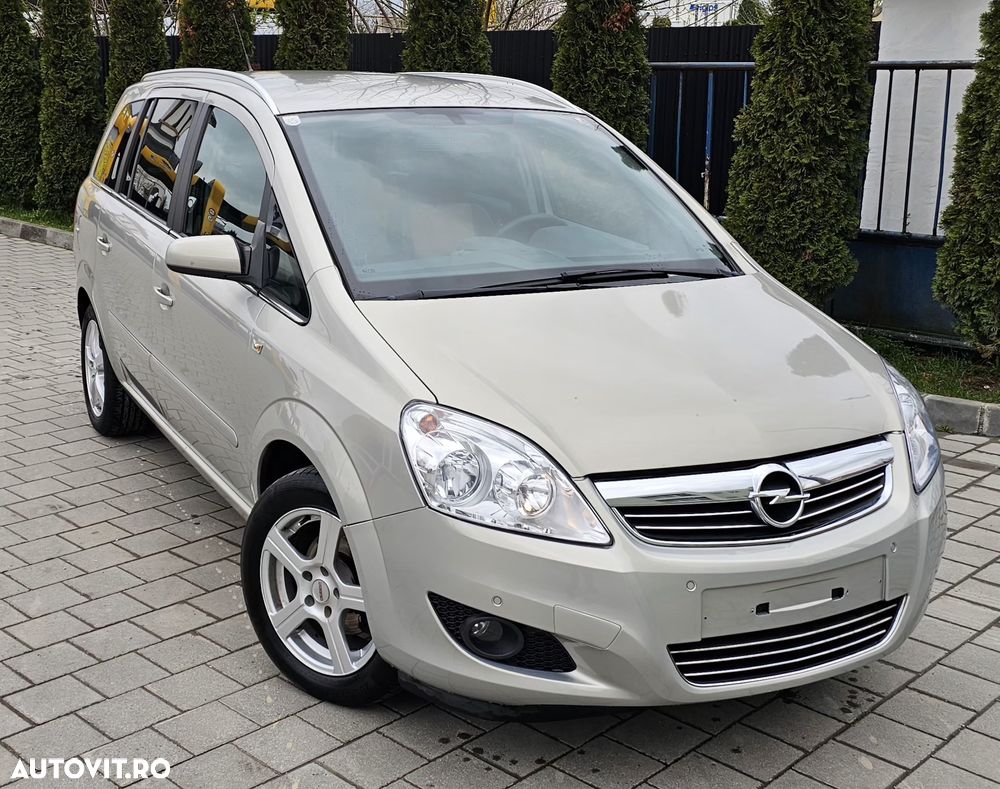 Opel Zafira 1.8 Easytronic Cosmo - 2