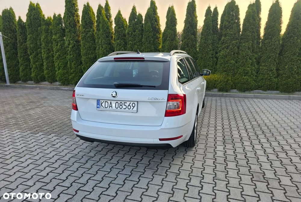 Skoda Octavia 1.6 TDI Style - 8