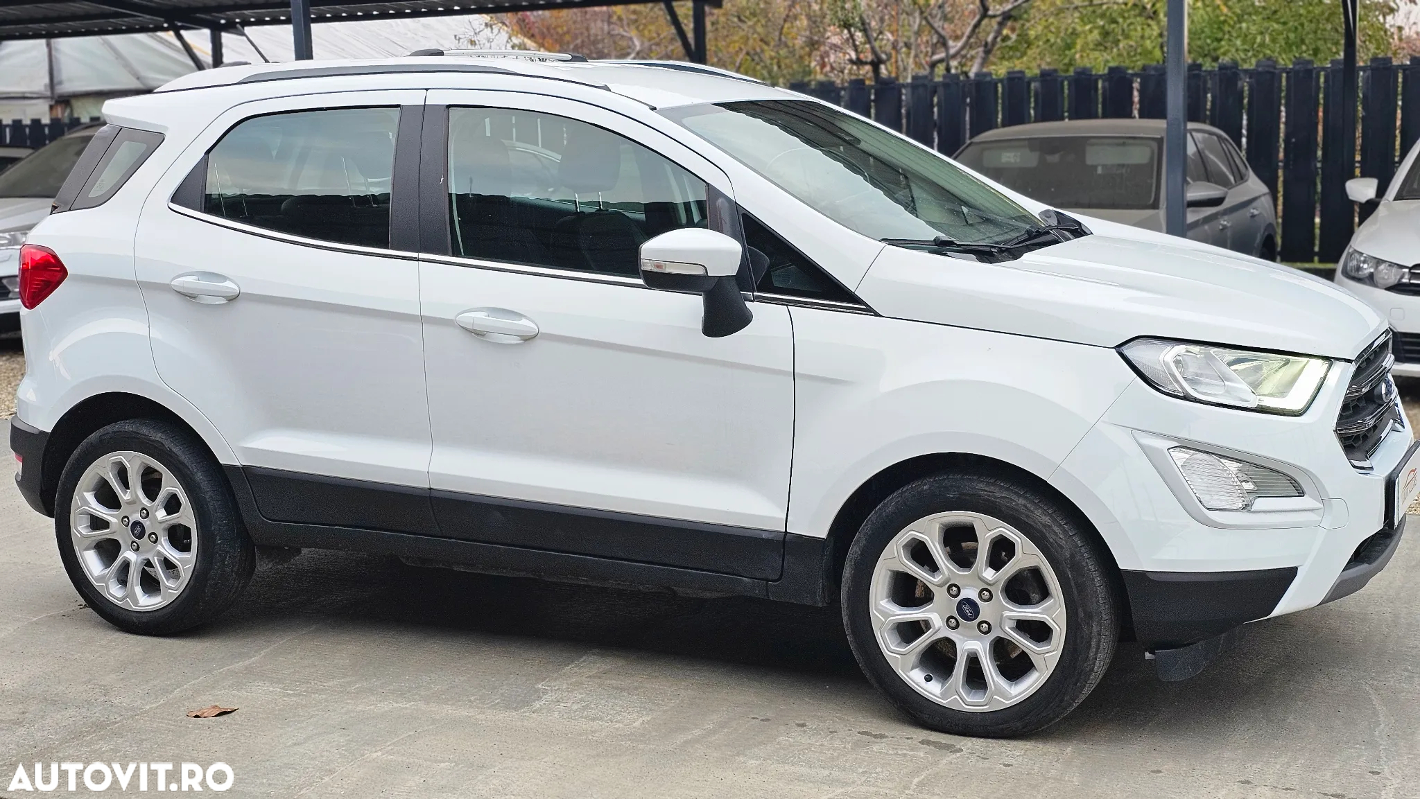 Ford EcoSport - 13