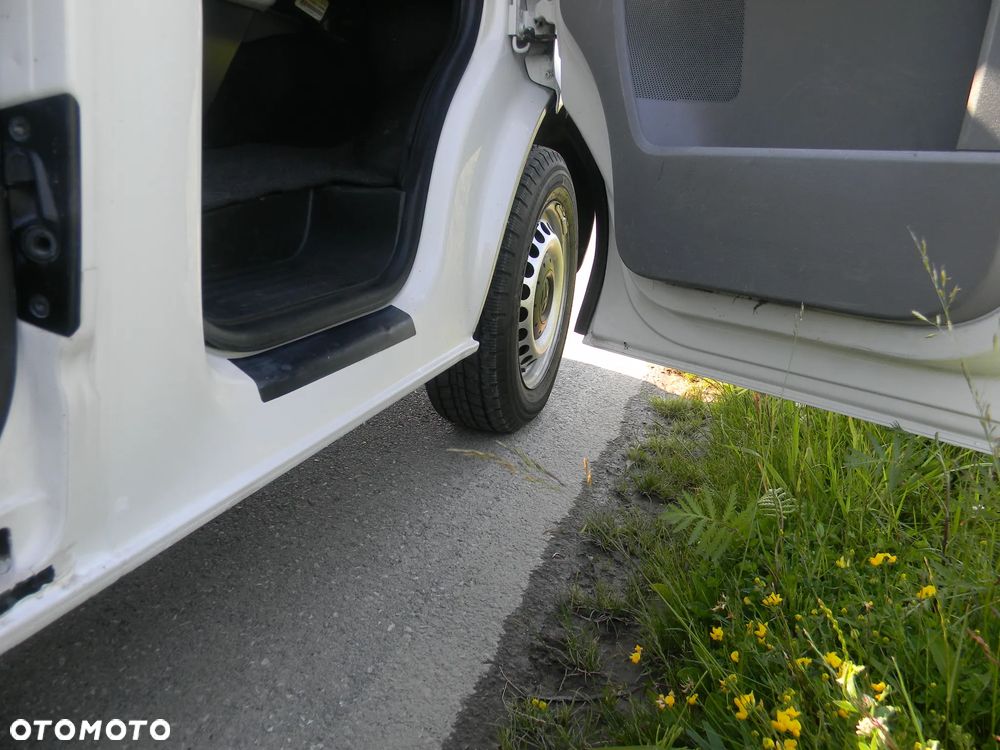 Volkswagen Transporter - 11