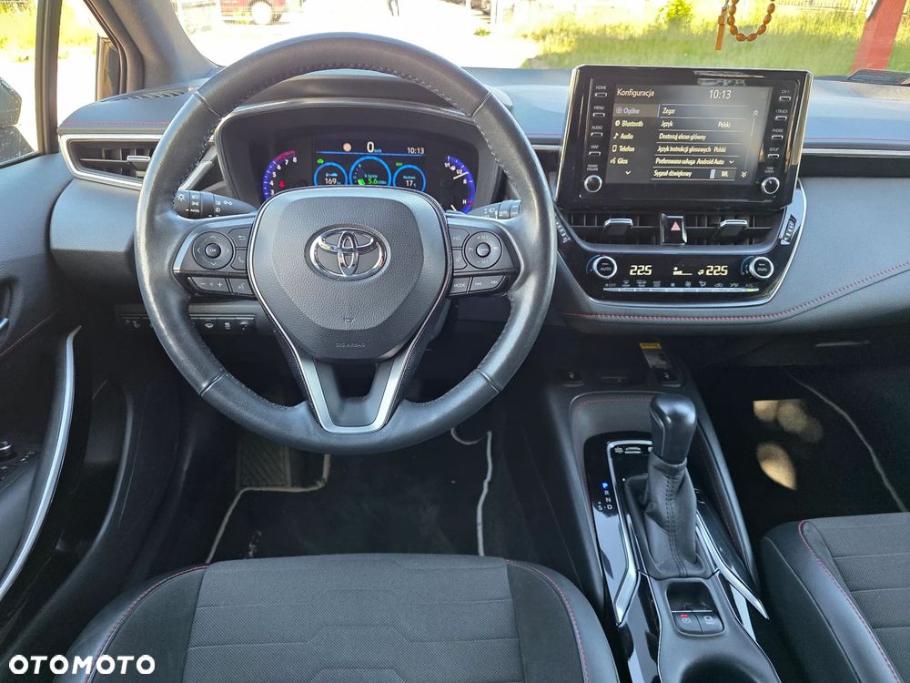 Toyota Corolla 2.0 Hybrid Executive - 27