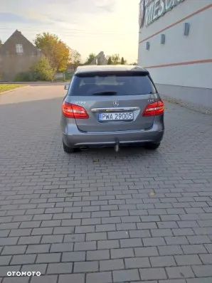 Mercedes-Benz Klasa B 180 CDI (BlueEFFICIENCY) - 14