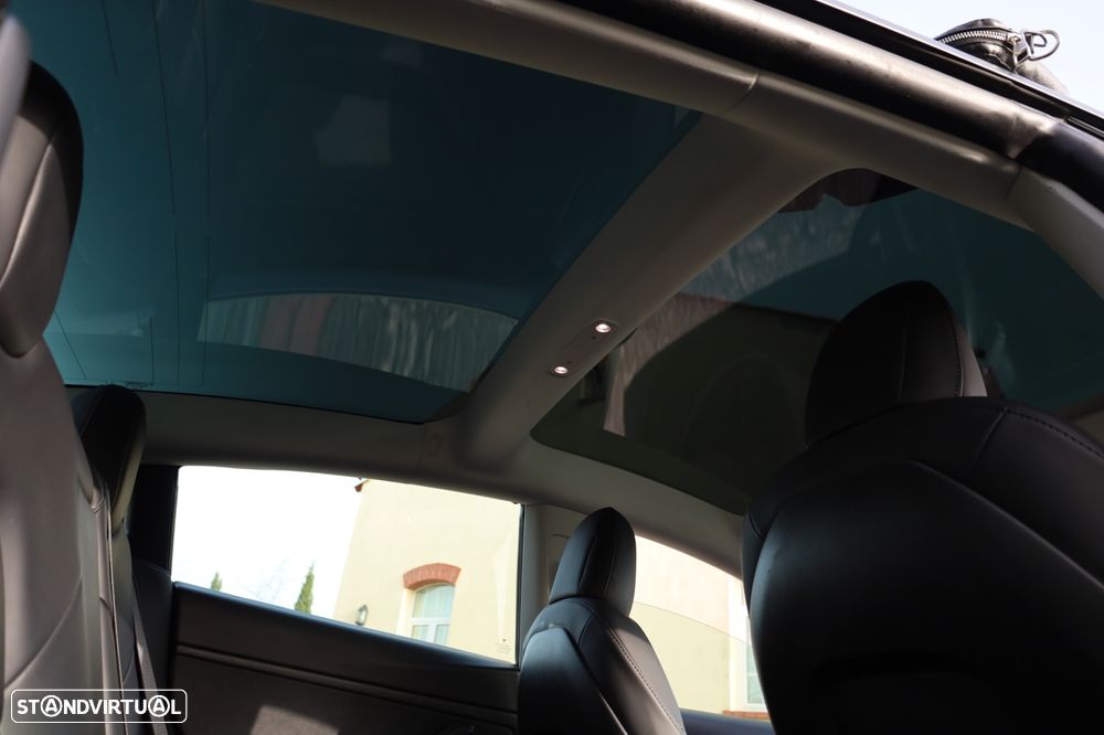 Tesla Model 3 Long-Range Dual Motor AWD - 21