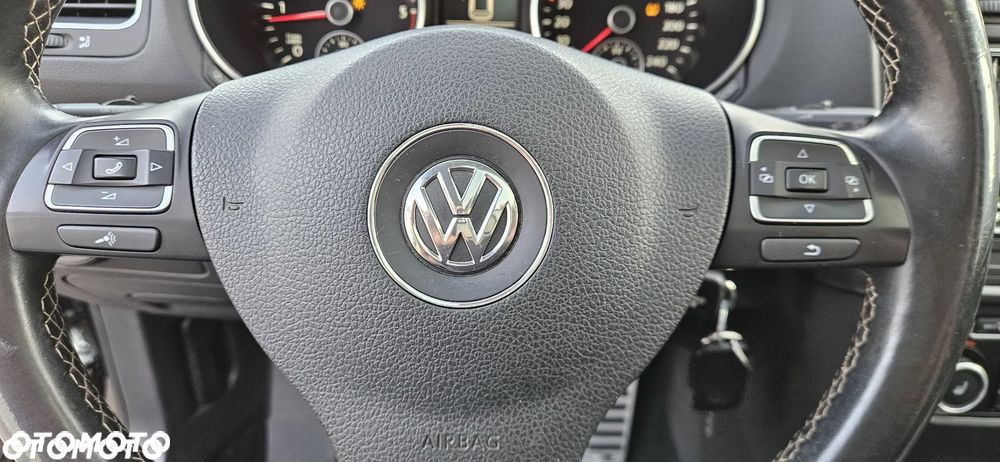 Volkswagen Golf 1.6 TDI DPF BlueMotion Technology MATCH - 20