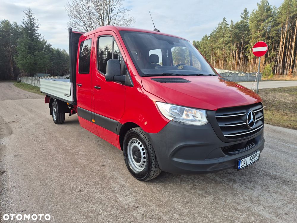 Mercedes-Benz Sprinter - 9