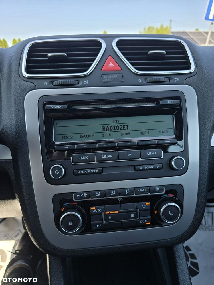 Volkswagen Eos - 27