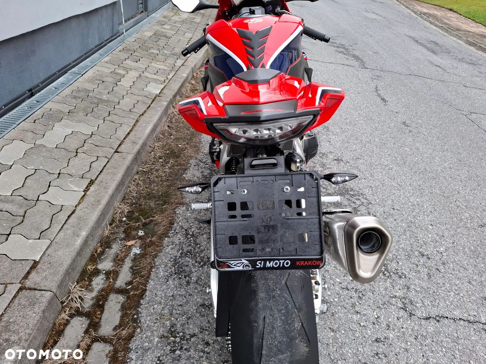 Honda CBR - 10