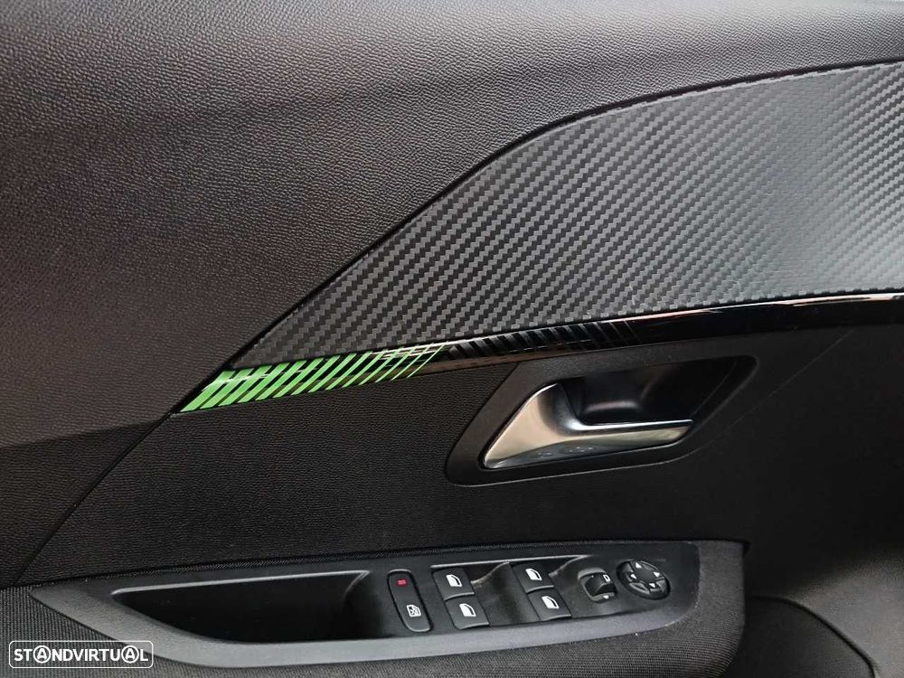 Peugeot 208 1.2 PureTech Active Pack - 11