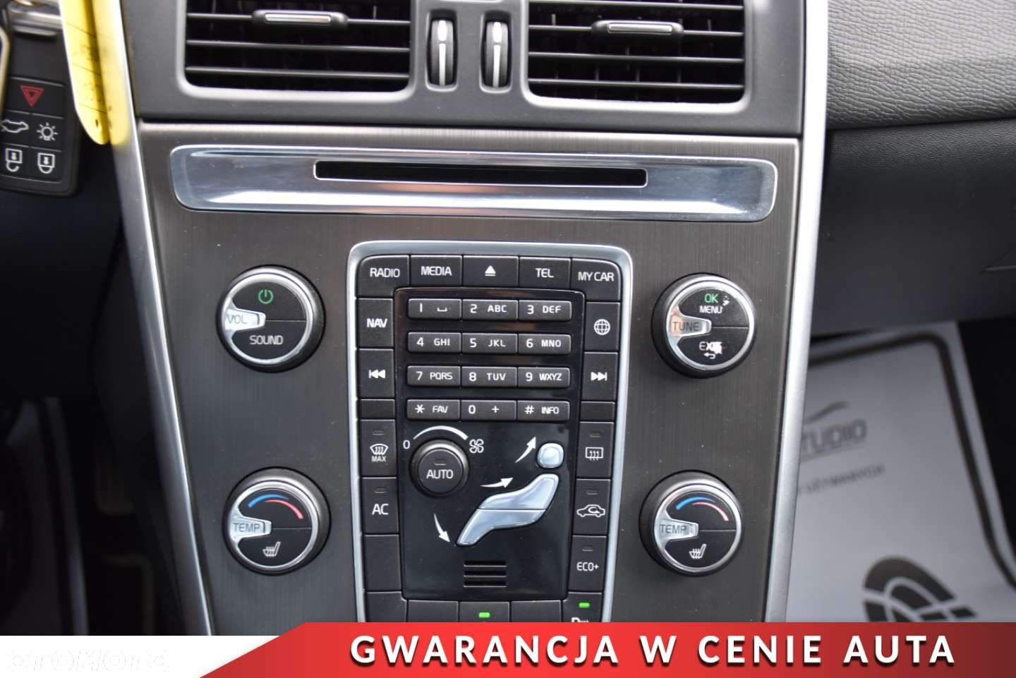 Volvo XC 60 D4 Geartronic Summum - 17