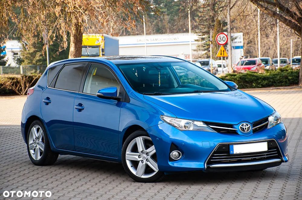 Toyota Auris 2014 photo 5