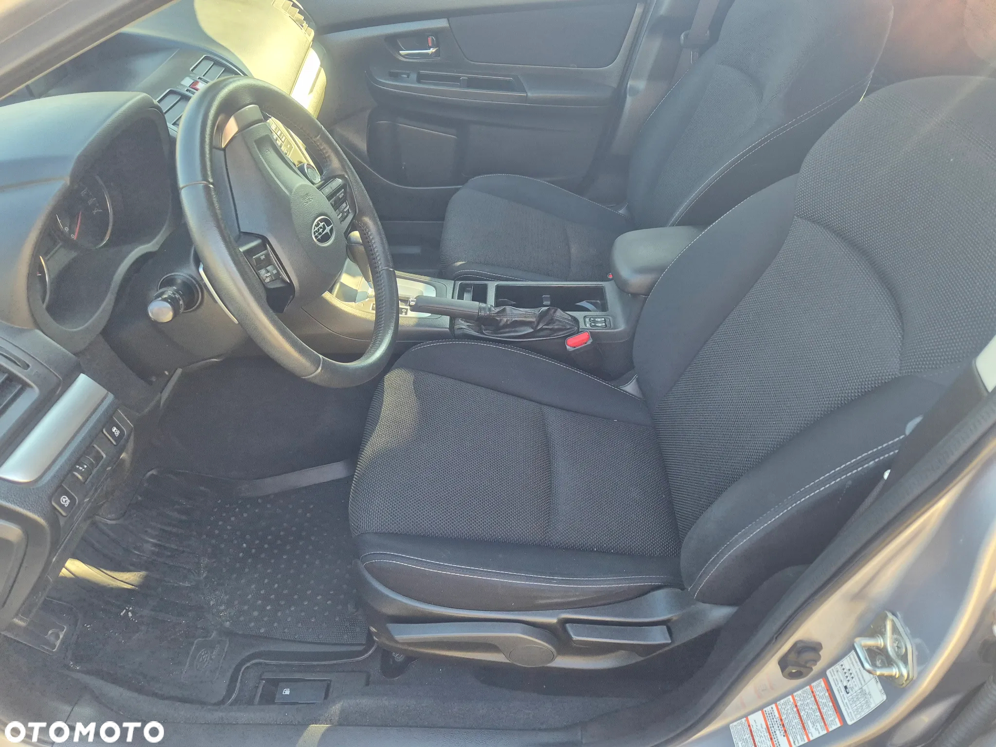 Subaru XV 2.0 i Exclusive Lineartronic - 20