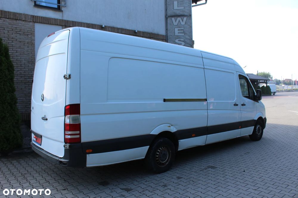 Mercedes-Benz Sprinter - 10